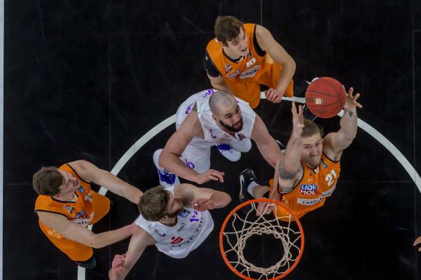 华子的37 华子的37