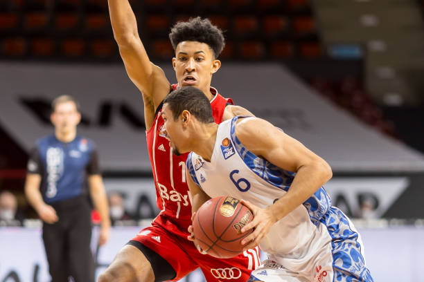 阿森纳一跃 阿森纳一跃