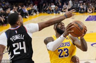 方球员与球 方球员与球