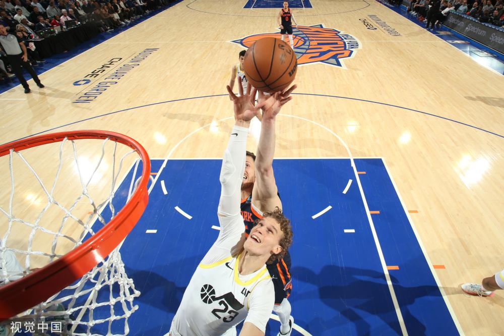 他不仅能自 他不仅能自