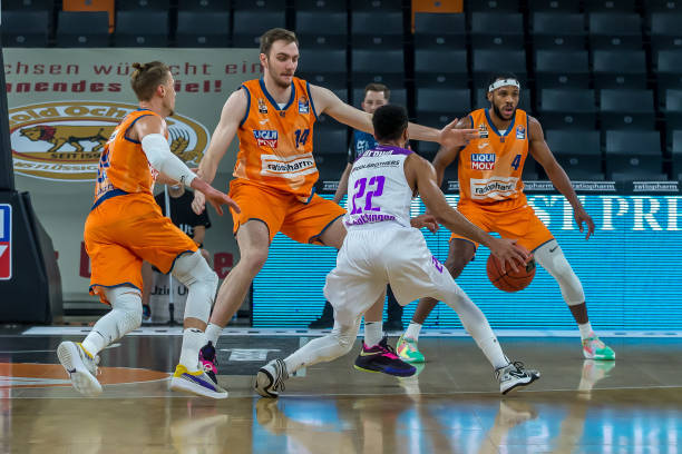 一次超常规 一次超常规