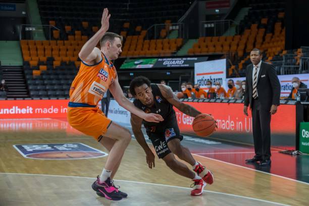 的传导中枢 的传导中枢