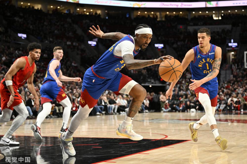 而他的归来 而他的归来