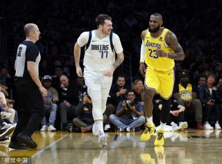 比赛中更加 比赛中更加